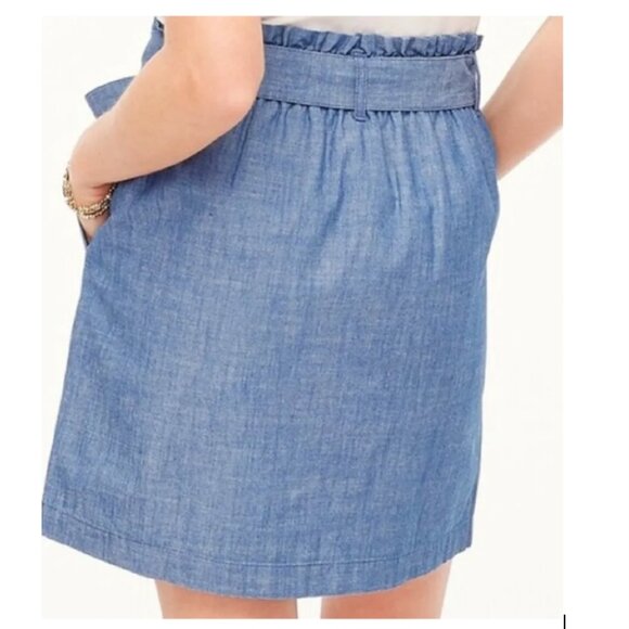💙 J.Crew Factory Chambray Paper-Bag Mini Skirt - Mini 💙 - Picture 4 of 5